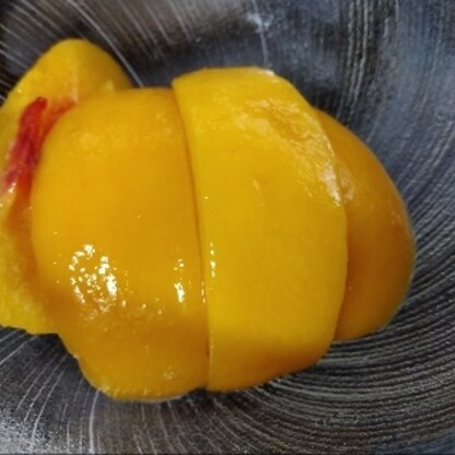 お気遣いありがとうございました♡
Anoaさんのレシピからも、セレブな感じが伝わってきて憧れちゃいます♪白桃より黄桃派です！素敵な連休を☆彡